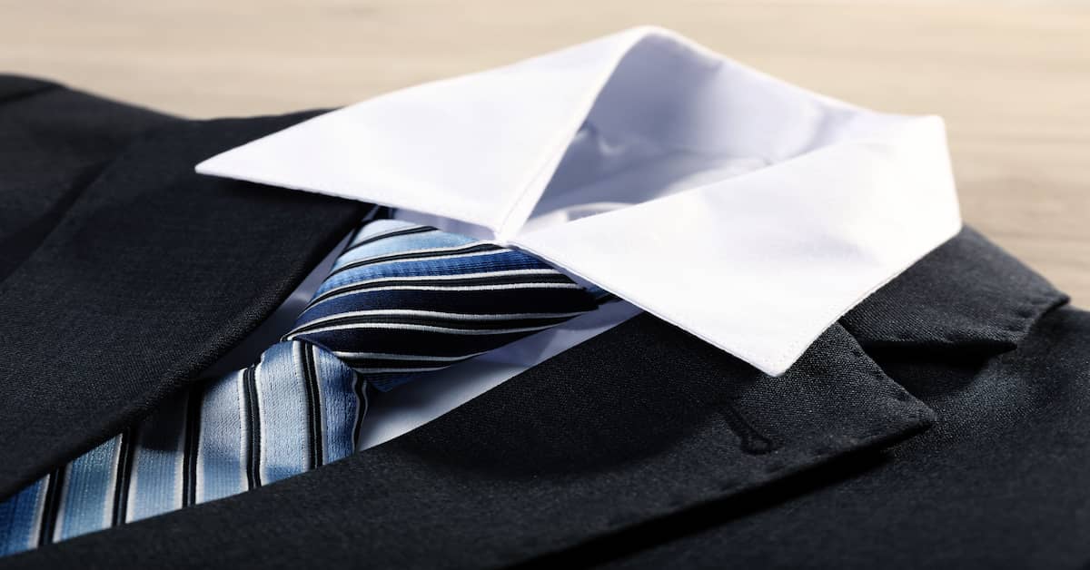 Bespoke Corporate Gifts: Suits, Shirts and Shoes for Teams